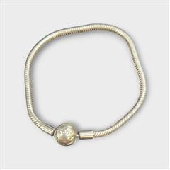 Pandora Moments Sterling Silver Round Clasp Snake 7.5” Bracelet